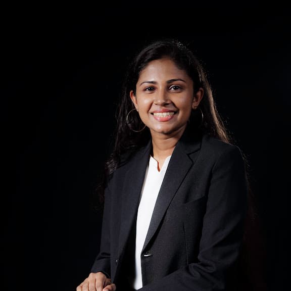 Portrait of Omeli Rathnabharathi